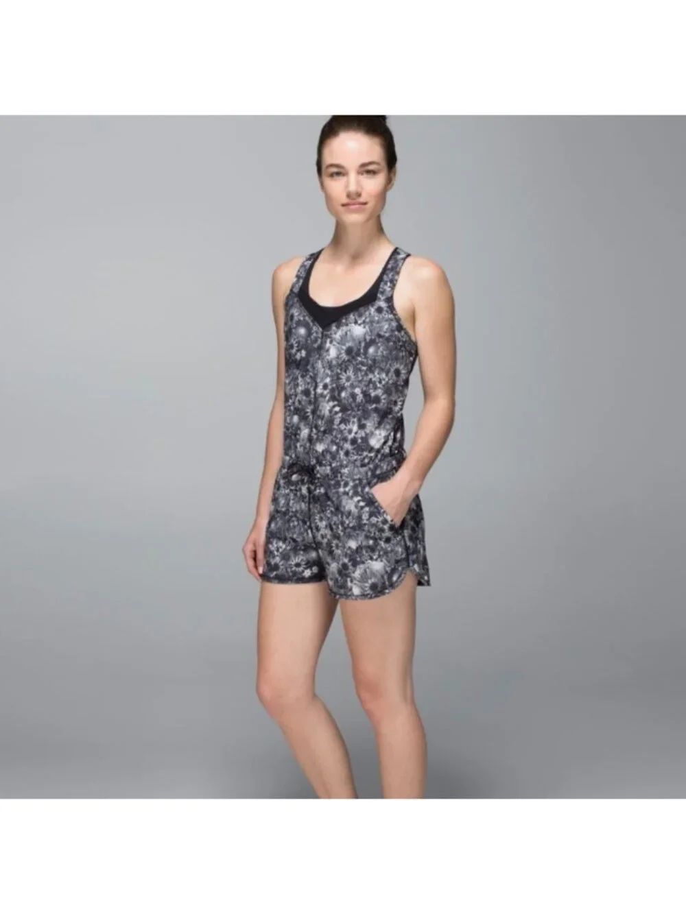 Lululemon The Runsie Flowabunga Black Angel Wing / Black
